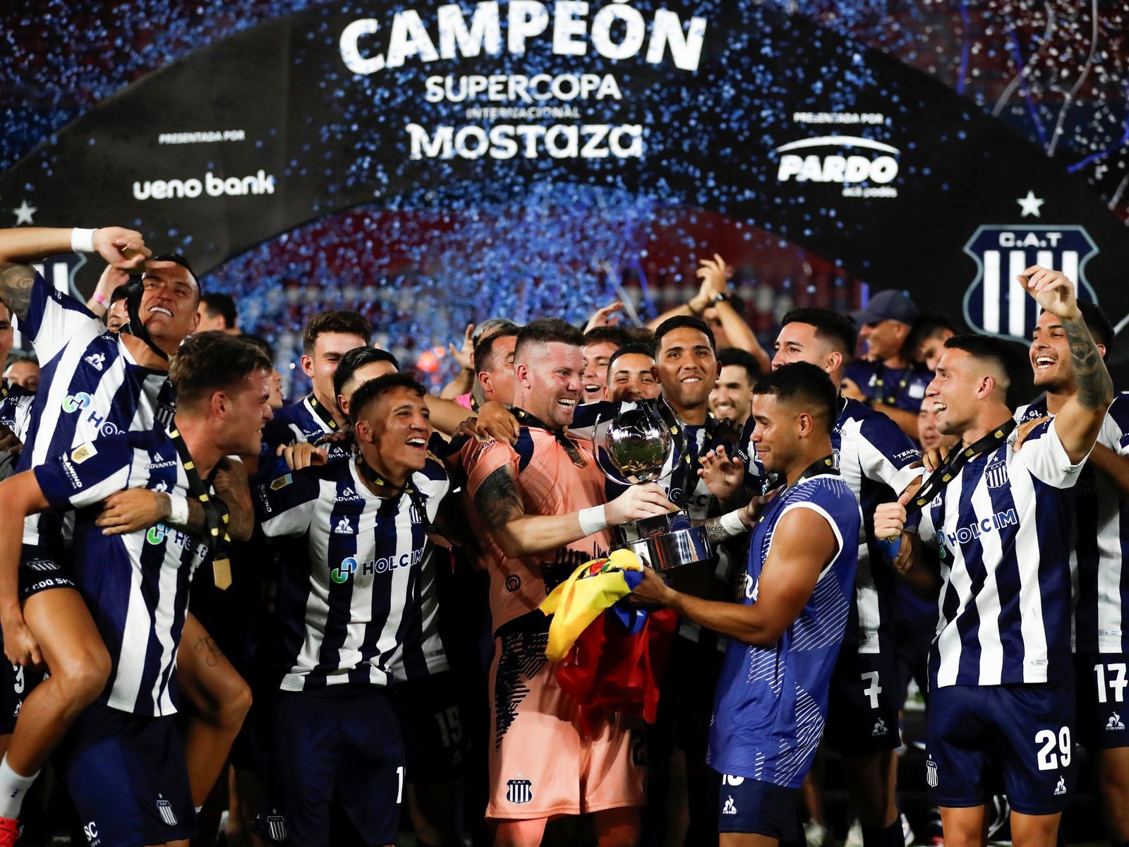 Talleres le dio otro golpe a River en la Supercopa Internacional: la ...