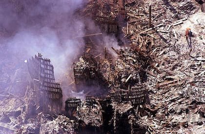 Vista aérea del sitio donde se derrumbaron las Torres Gemelas del World Trade Center