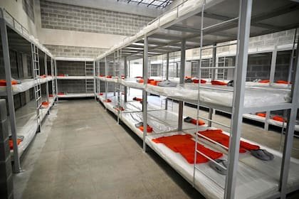 Esta megaprisión está inspirada en el centro penitenciario de máxima seguridad CECOT de El Salvador, como parte de los esfuerzos de Costa Rica por fortalecer su respuesta al crimen organizado