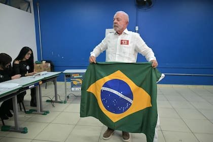 Lula, tras votar esta mañana