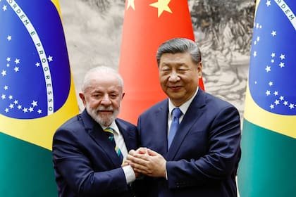 Xi Jinping junto a Lula da Silva, el año pasado